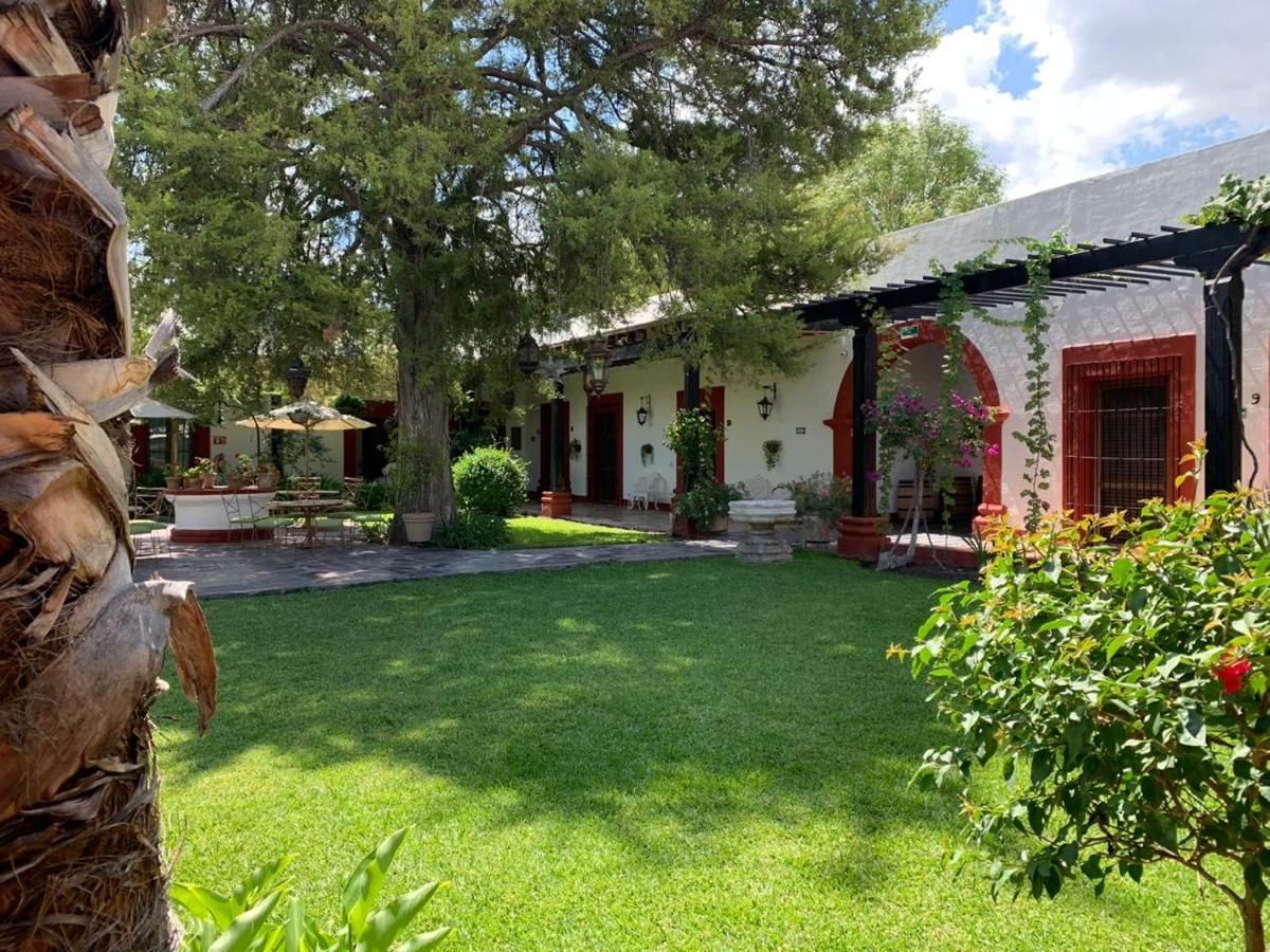 Hotel El Farol Parras de la Fuente Extérieur photo