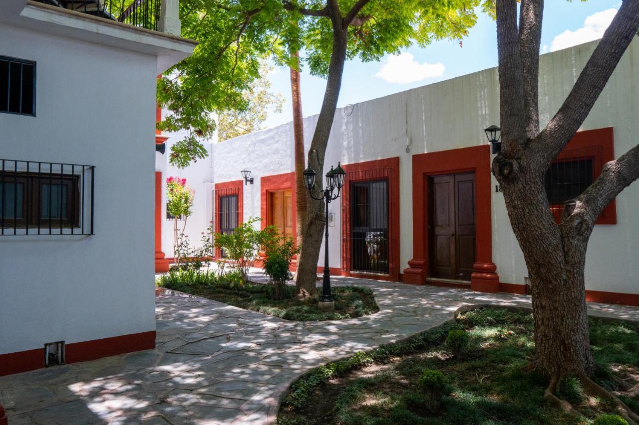 Hotel El Farol Parras de la Fuente Extérieur photo
